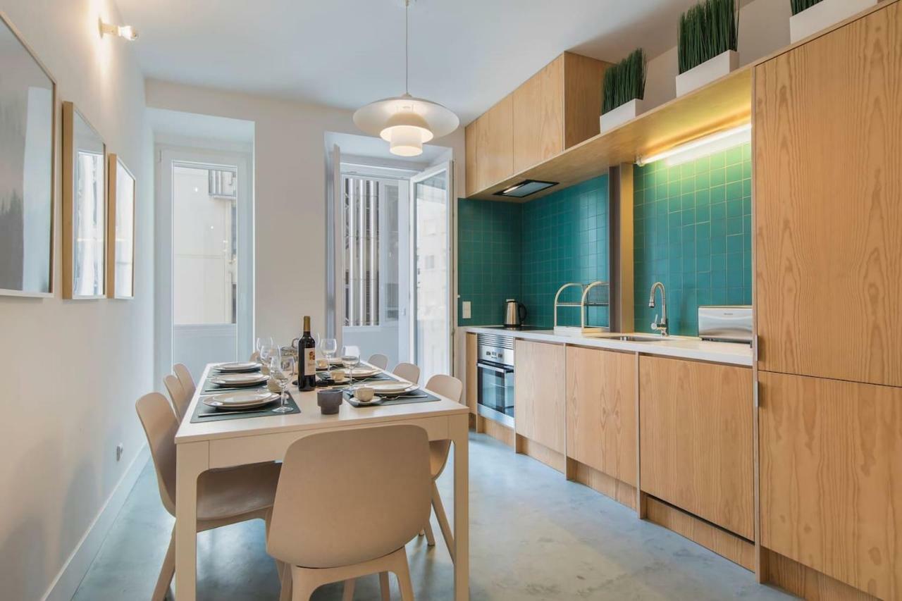 Lovelystay - Wide & Bright 4 Families Lisbon Exterior photo